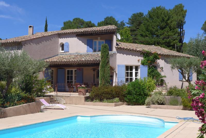 A VENDRE - Villa de caractère de 199m², 4 ch, 3 bains, jardin, piscine, garages Drôme provençale à 15mn au Sud de Montélimar - Ref : 4205MPL